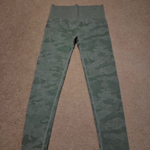 Womens Gymshark Camo Leggings Size S - Picture 3 of 4